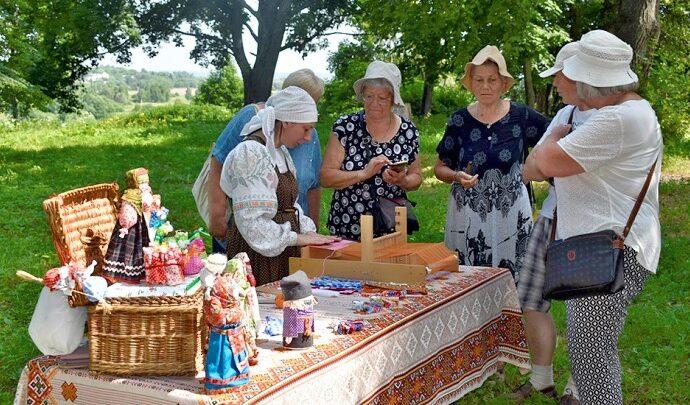 Центр Жуковского в Белёве