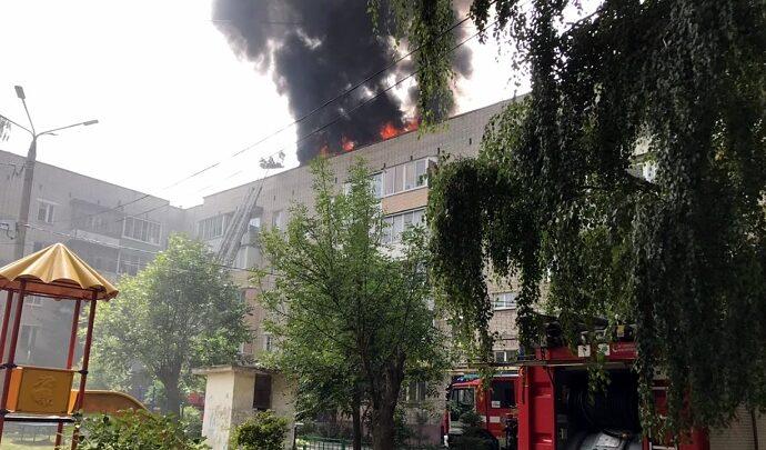 Пожар в Туле на КРасноармейском проспекте