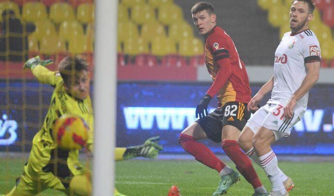 «Арсенал» выиграл у «Локомотива» и покинул «зону стыков»