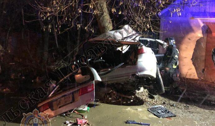 В Новомосковске девушка погибла в ДТП