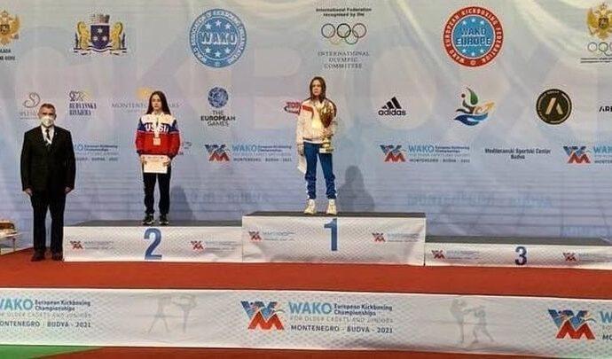 Щекинская спортсменка взяла «золото» первенства Европы по кикбоксингу