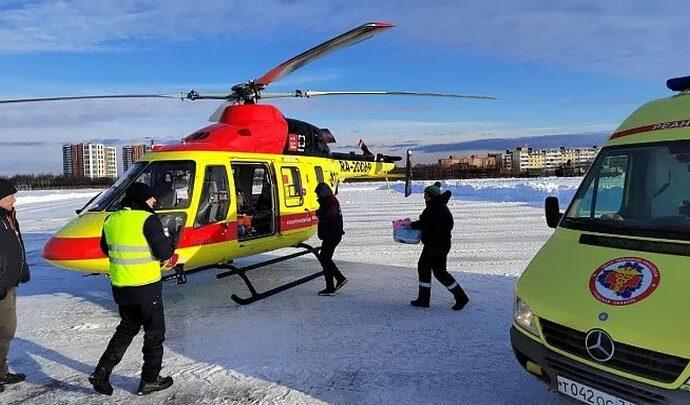 Новорожденного ребенка доставили санавиацией из Тулы в Великий Новгород