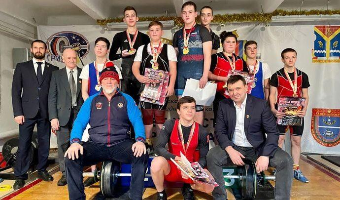Тульские тяжелоатлеты завоевали шесть медалей в Москве