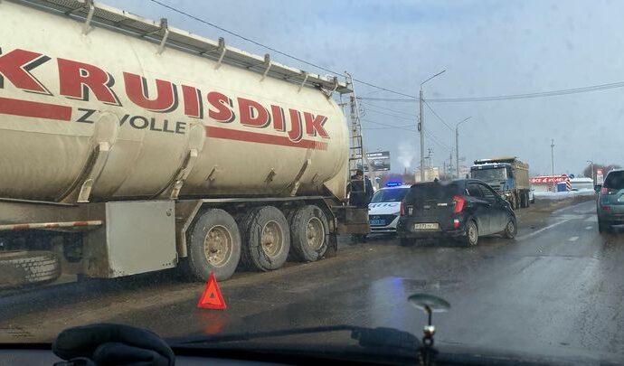 «Рязанка» застыла в пробке