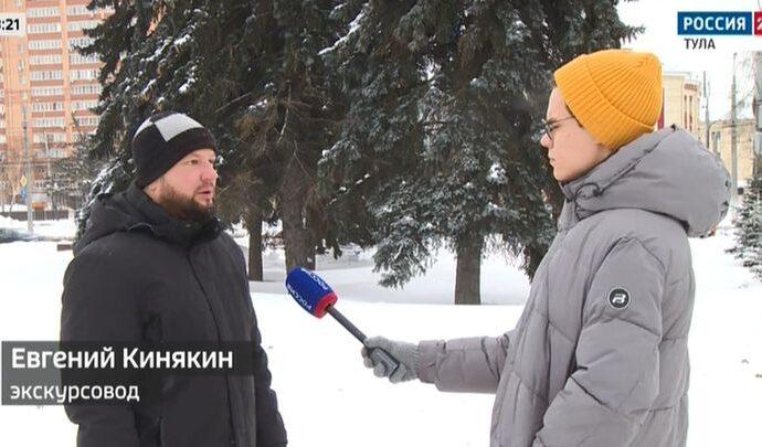 Экскурсовод Евгений Кинякин рассказал о фактах из биографии Ростислава Лозинского и Антона Чехова