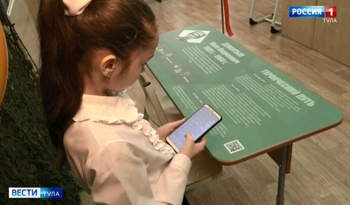 Отличившиеся тульские школьники получат право сидеть за партами героев