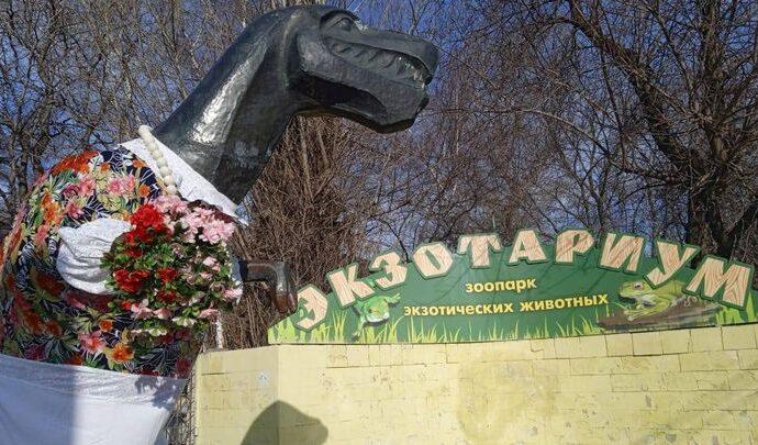 Тульская «тёща» нарядилась к 8 Марта