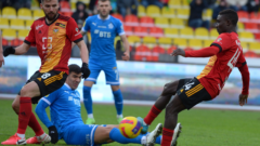 «Арсенал» на своём поле крупно проиграл «Динамо»