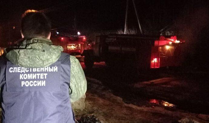 В Арсеньевском районе в огне погибли двое мужчин. Возможная причина – неосторожность при курении