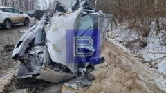 Машины всмятку, три человека пострадали: на выезде из Кимовска произошло страшное ДТП (фото)