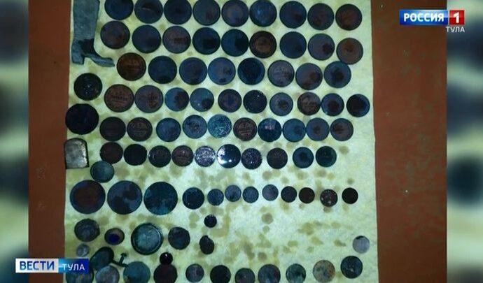 61 старинную монету нашли в Чекалине. Век назад на эту сумму можно было купить телегу дров