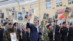 По Туле прошли парад Победы и «Бессмертный полк»