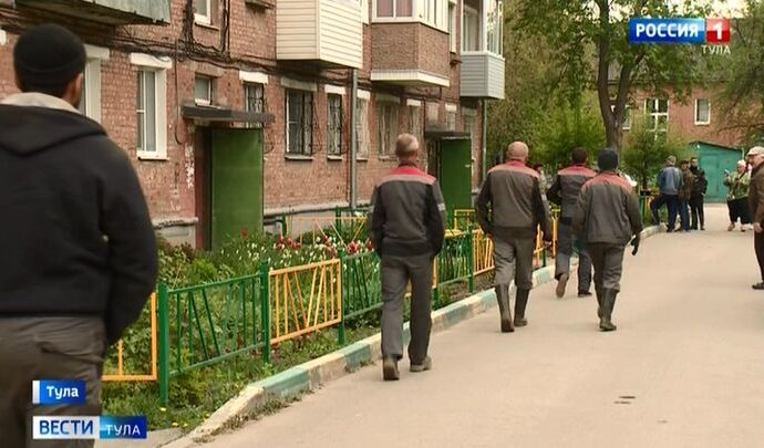 Из-за проблем с канализацией жителям многоэтажки в Туле на 4 дня отключили воду