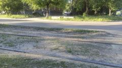 Заплатки, грязь и ржавчина: как выглядит Металлургов спустя 8 месяцев после ремонта по БКД