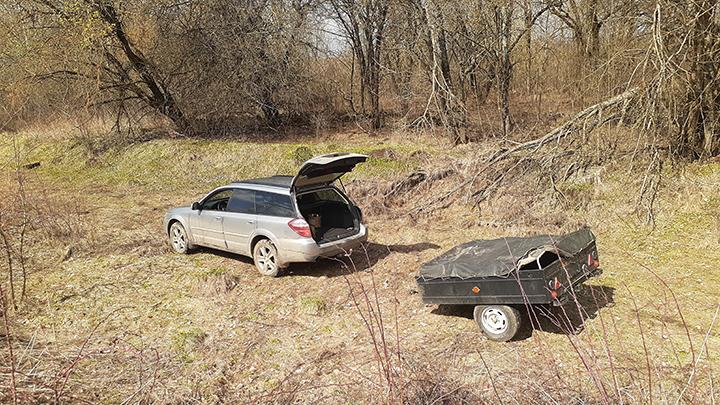 Двое охотников за металлоломом из Плавска болгаркой распилили почти тонну рельсов