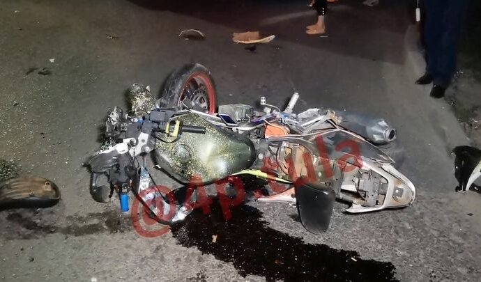 В Туле пассажира мотоцикла увезли в больницу после ДТП с водовозом