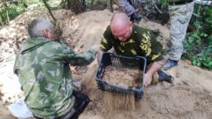 Поисковики подняли под Корытинкой останки 23-х красноармейцев