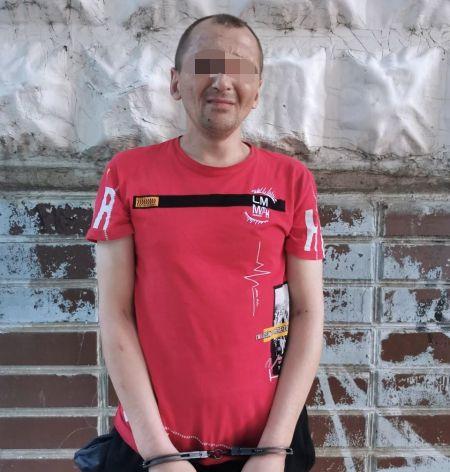 В Туле задержан закладчик метадона с 80 свёртками
