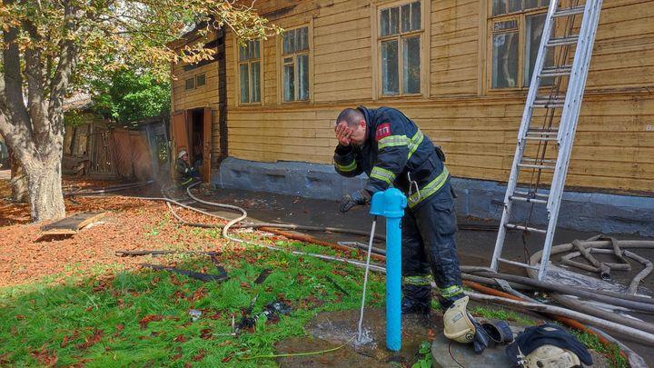 В Туле на улице Свободы произошел пожар в частном доме