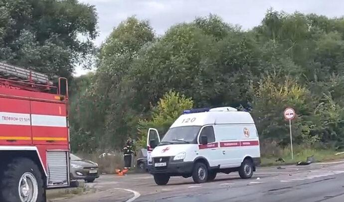 Машина скорой помощи попала в ДТП под Узловой