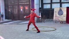 В Туле стартовал фестиваль уличных театров "Театральный дворик"