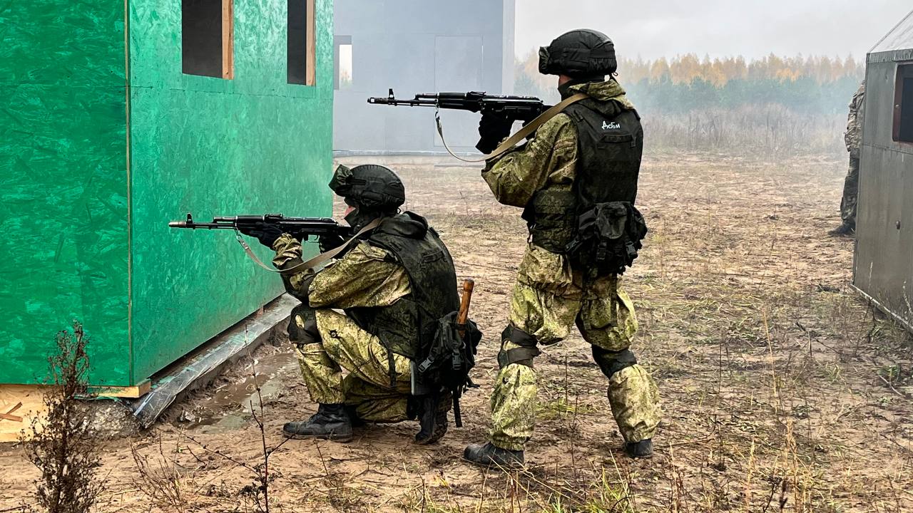 Бой в городе: как мобилизованные туляки проходят боевую подготовку. Видео