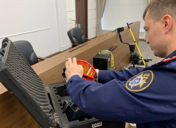 Дмитрий Миляев поздравил сотрудников и ветеранов следственных органов