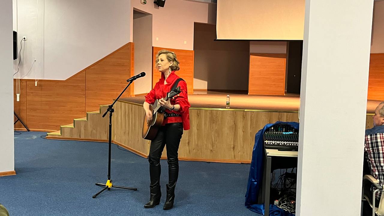 Юта попросила туляков выбрать название для новой песни