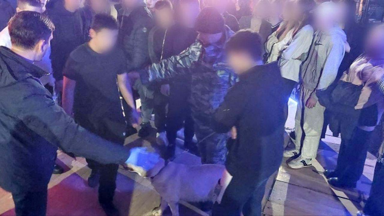 Рейд в тульском ночном клубе: гости имели признаки наркотического опьянения