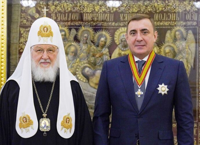 Патриарх Кирилл вручил Алексею Дюмину Орден Даниила Московского