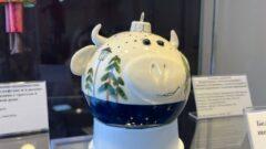 Коллекционер Ирина Бочкова привезла в Тулу выставку бурёнок