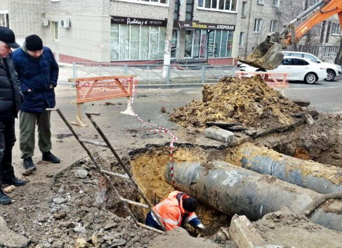В Туле прорвало трубу магистрального водопровода
