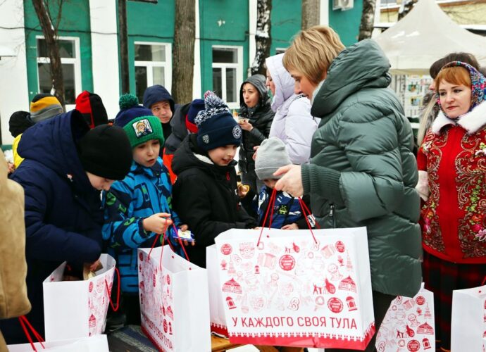 Юные спортсмены из ДНР посетили ремесленный двор «Добродей»
