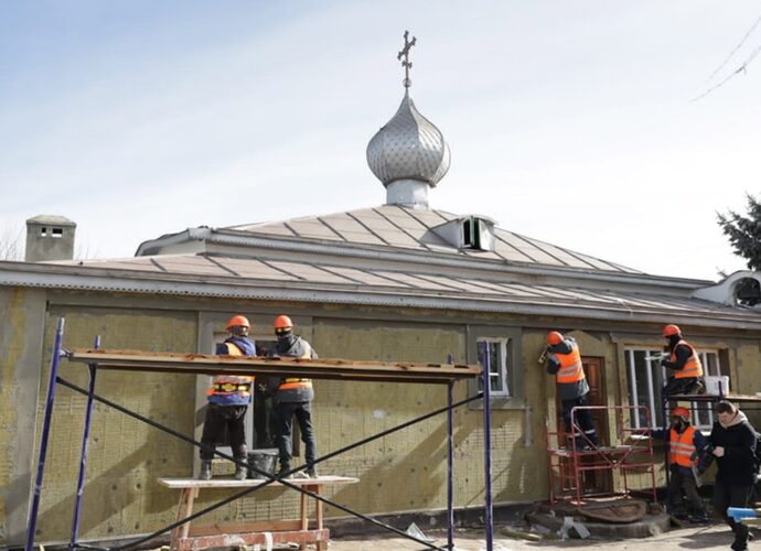 Туляки начали восстанавливать храм в Мариуполе