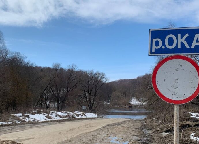 Жители Чекалина оказались отрезаны от Суворова из-за паводка