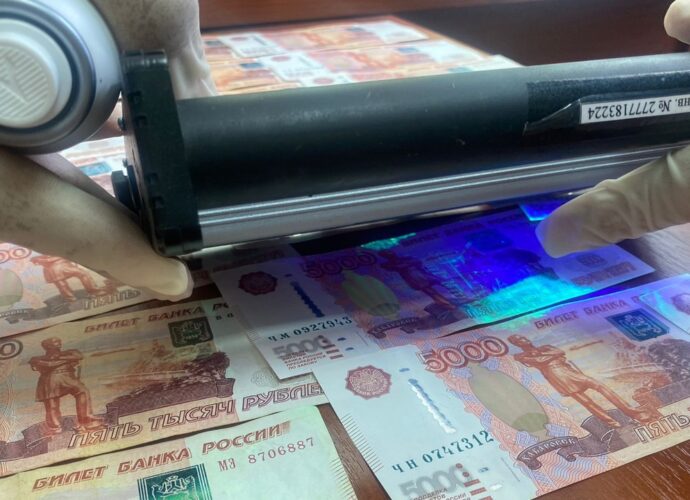 В Киреевском районе нелегал попытался дать взятку полицейскому