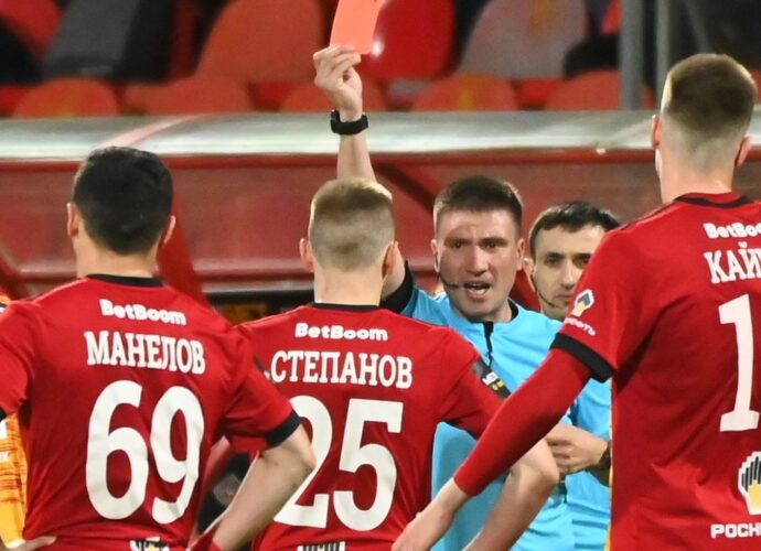 Тульский «Арсенал» на своём поле проиграл «Рубину»