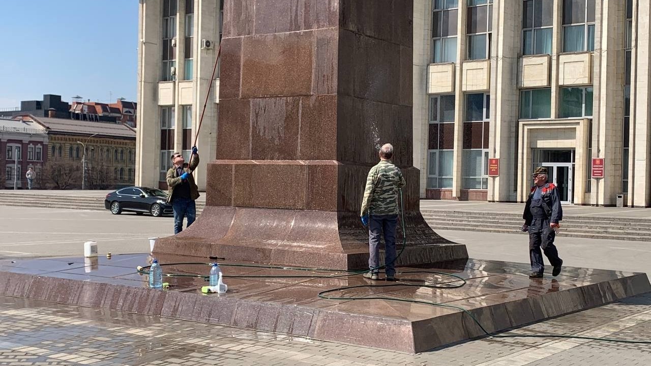 Тульскому Ильичу устроили банный день