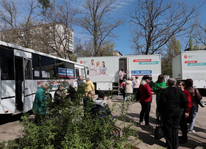 4500 жителей Мариуполя прошли обследование у тульских врачей в поликлинике на колесах