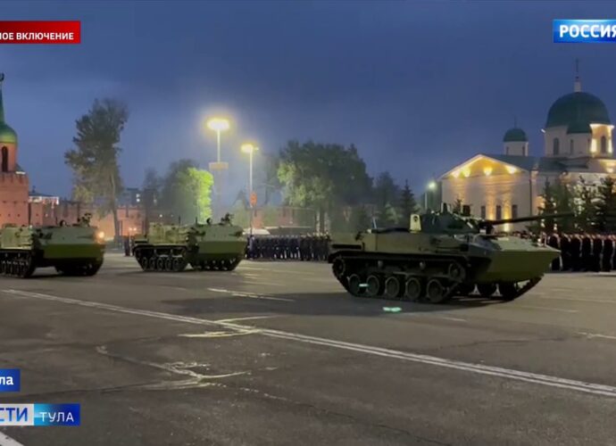 В Туле прошла первая репетиция парада Победы. Видео