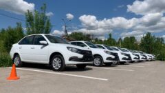 Семи травмированным на производстве тулякам вручили «Лады» Семи травмированным на производстве тулякам вручили «Лады»