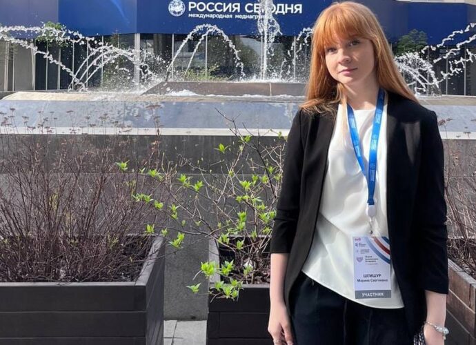 Весь класс школьницы из Богородицка, победившей в конкурсе «Безопасный интернет», побывал в Москве