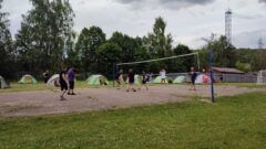 На берегу Красивой Мечи открылся спортивный лагерь под открытым небом На берегу Красивой Мечи открылся спортивный лагерь под открытым небом