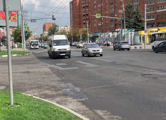 Красноармейский проспект, улицы Галкина, Новомосковская и Ф. Смирнова войдут в программу ремонта по национальному проекту «Инфраструктура для жизни» в 2026 году.