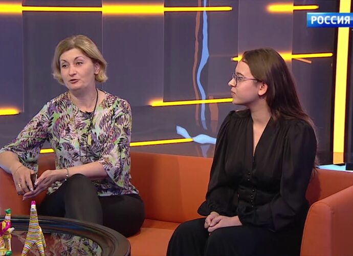Интервью. Руководитель дельфийской делегации Анна Воронцова, мастер филимоновской игрушки Алёна Колосова
