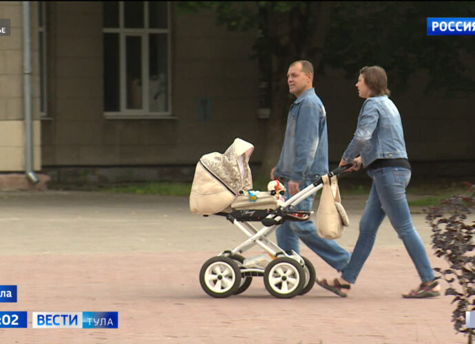 Родителям, досрочно вышедшим из декрета, сохранят детские пособия