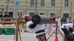 Соревнования “Сила Тулы” прошли на площади Ленина. Фоторепортаж