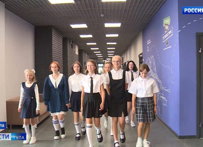 День знаний в новой школе на Северной Мызе. Репортаж «Вестей»