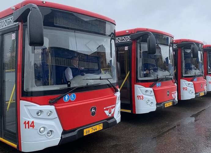 В Тулу передано 18 новых автобусов