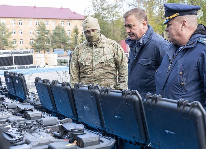 События недели. Эфир от 15.10.2023. Россия 1 Алексей Дюмин передал военнослужащим тульские беспилотники
